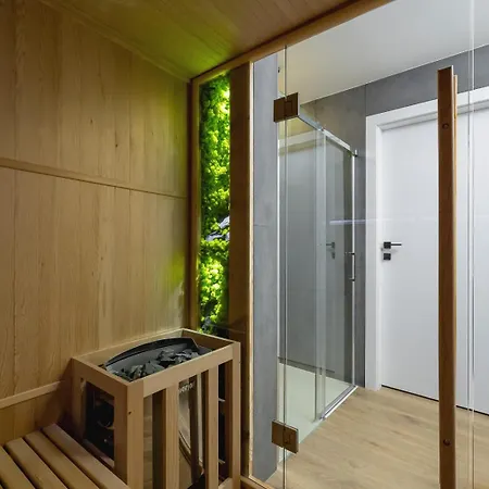 With Private Sauna - Dietla 21 Street